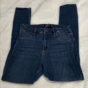 Hollister 7R Curvy High-Rise Jean Legging in Dark Blue Advanced stretch w28 l28